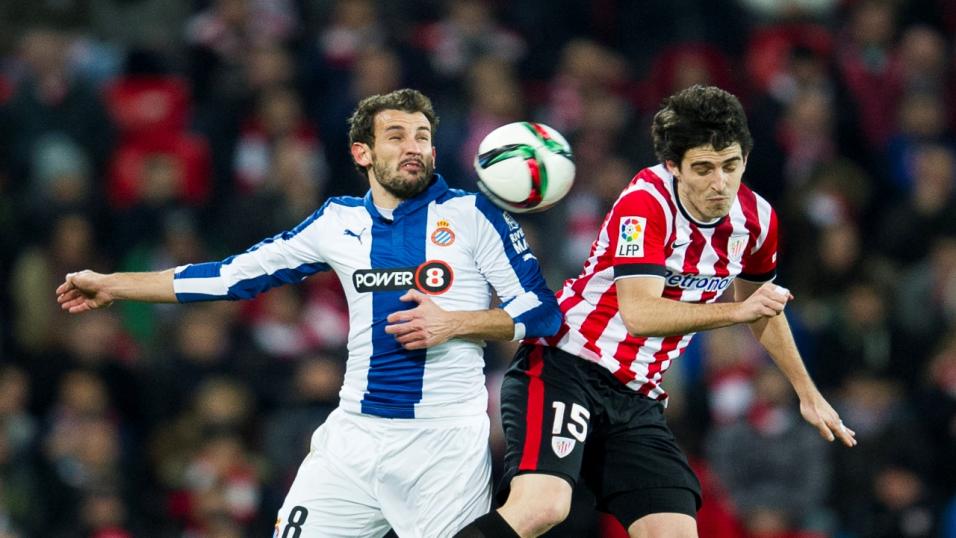 Mirandes coach Andoni Iraola as a player